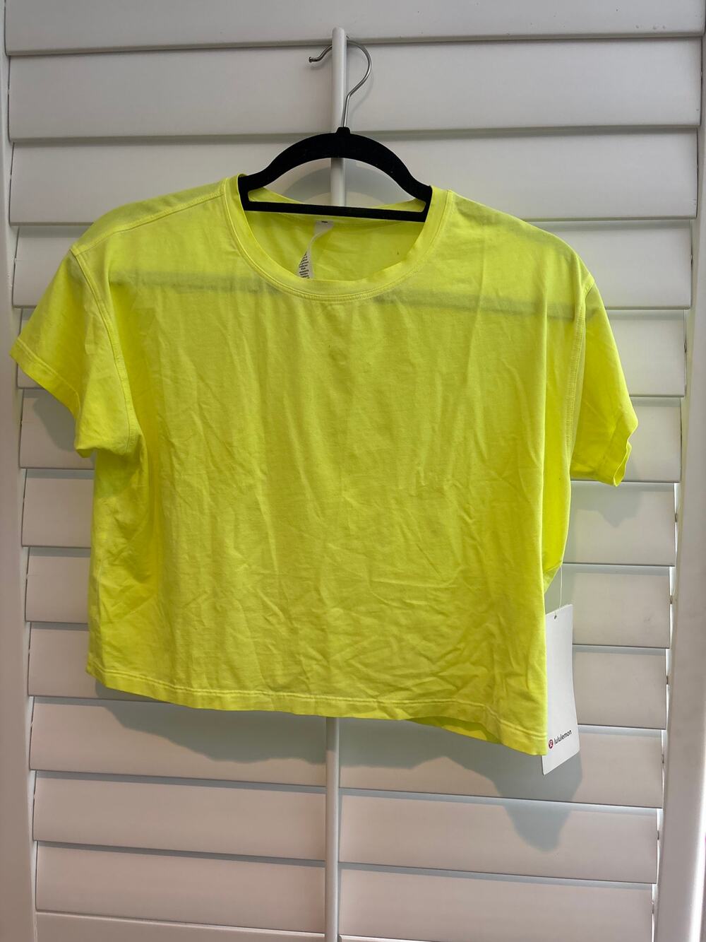 Lululemon Cates Tee *Fade - Highlight Yellow - Size 4 - NWT